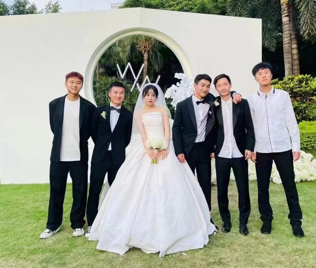 韦世豪婚礼盛况：鲁能95班集体同贺