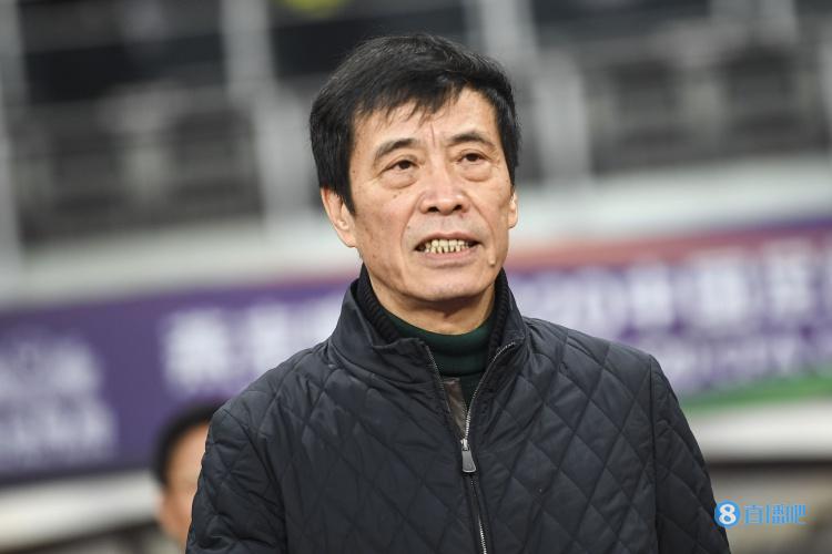 当年不赞成分歧？媒体评海港归化争议事件作家