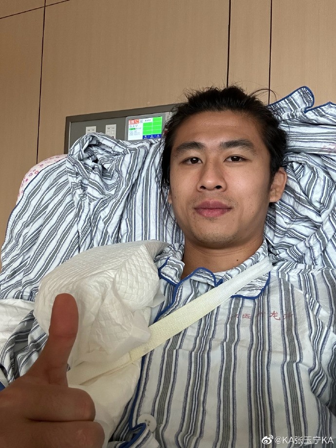 肩部伤痛终被解决，李根称赞手术效果
