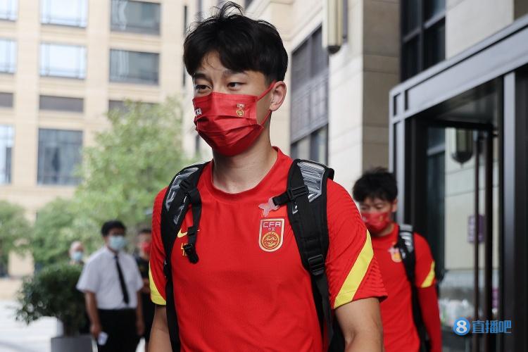 谭龙高天意巴顿确认参战亚运