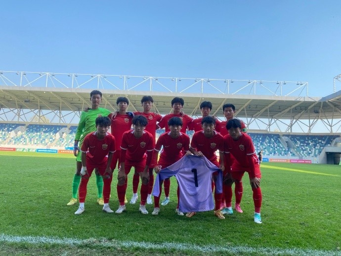 青年才俊对决，海港2-0碾压人大附中