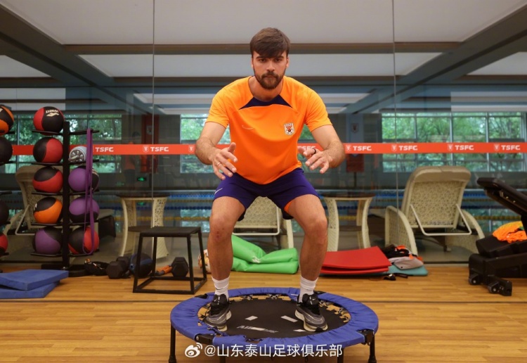 教练团队制定专项恢复方案，泽卡今日训练