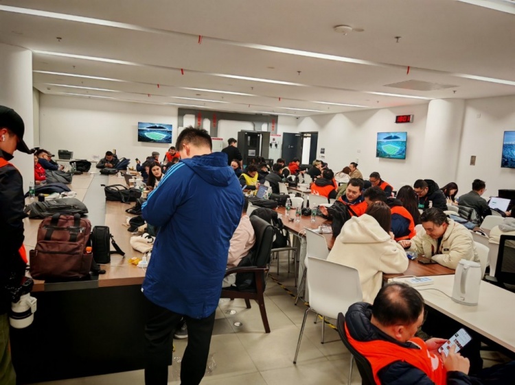 2025中国足球首役报道直击