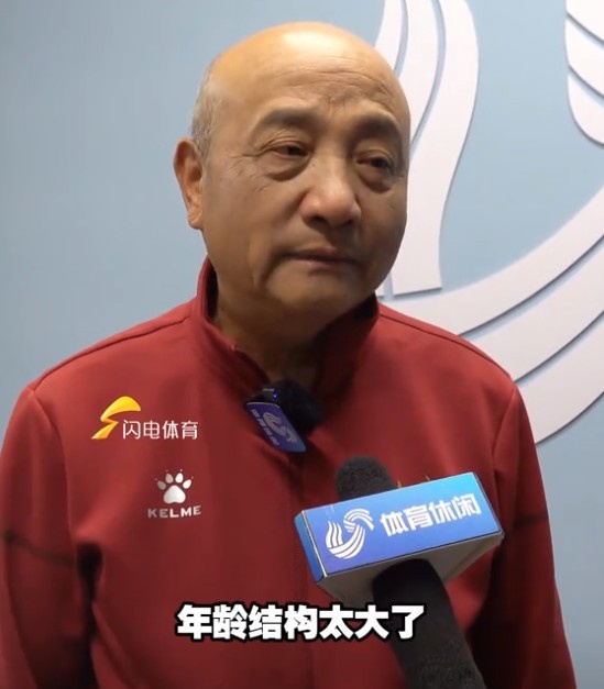 殷铁生执掌山东女足教鞭