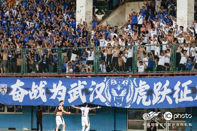 三镇客场险胜河南俱乐部