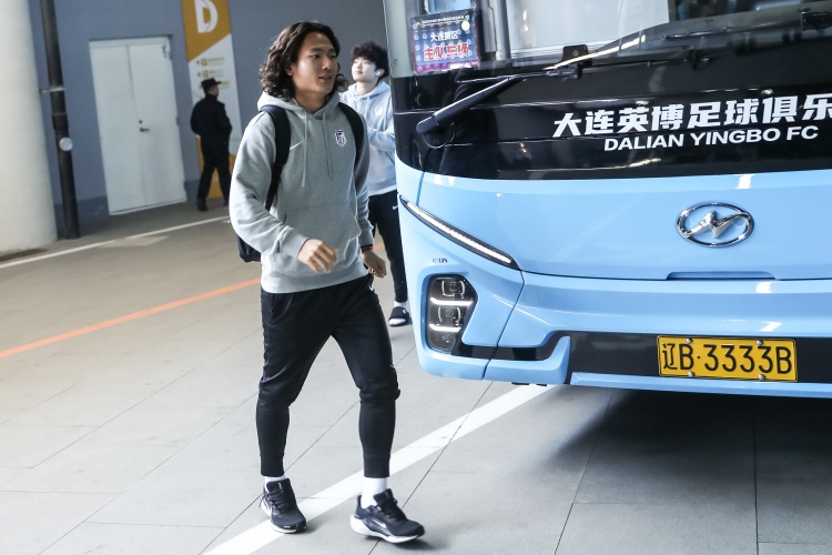 廖锦涛被朱晓刚比作布斯克茨